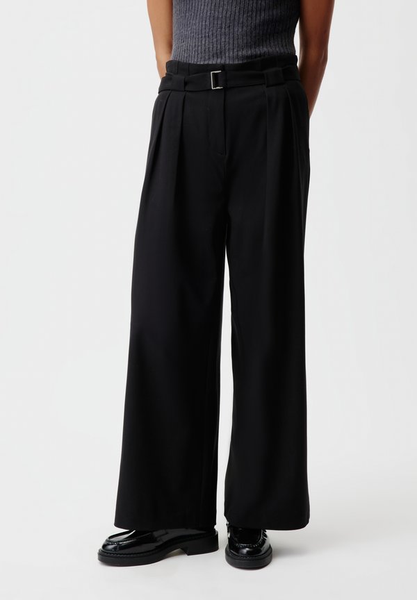 VIVEKA PANTS - Stoffhose - schwarz