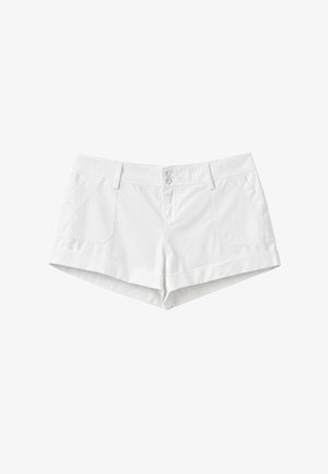 Stradivarius, TURN-UP MINI SHORTS - Shorts - white
