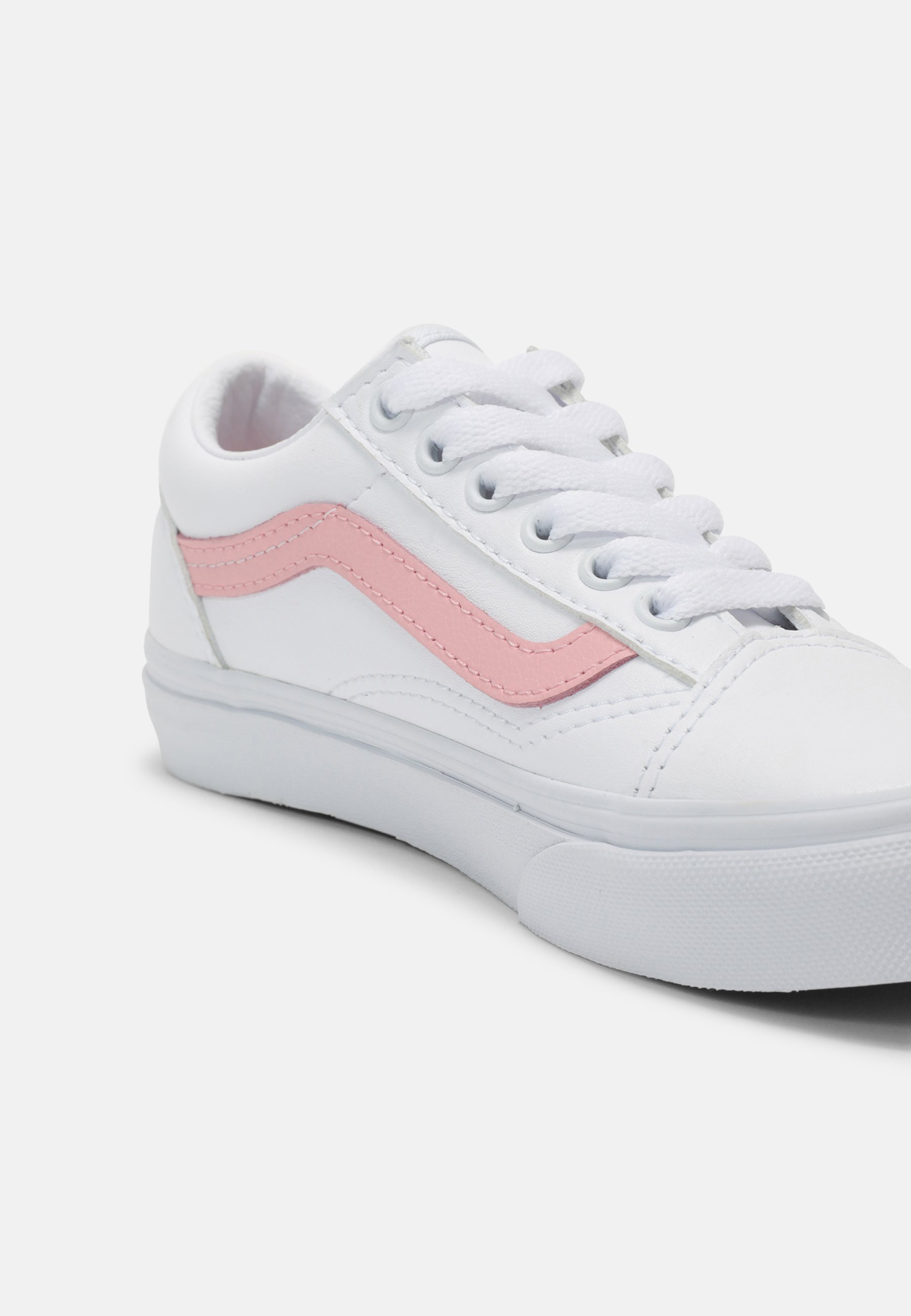 vans pink true white