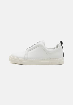 SLIDER - Trainers - white/black classique