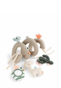 Weiche Plüschspielzeuge in verschiedenen Formen: zwei biegsame beige Spiralen, ein blauer Vogel, ein Kaktus, ein gestreifter Spiegel und ein cremfarbener Llama. Bemerkenswerte Texturen und Farben.