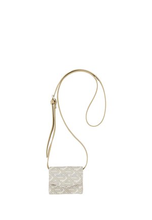 Kleine beige crossbodytas met verstelbare band, bedrukt met lichte geometrische vormen en de tekst "PROJECT PARIS" op de voorflap.
