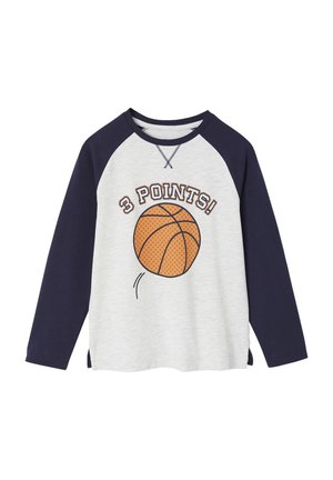 Gray long-sleeve shirt with navy raglan sleeves, featuring a basketball graphic and "3 POINTS!" text in orange and brown. Soft cotton material.
