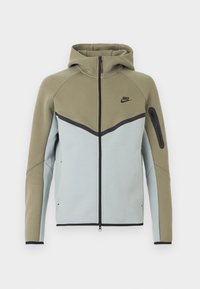 Nevybrané, silver-coloured sage/light pumice/black