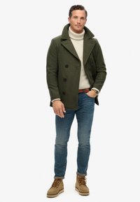 Superdry & Co MERCHANT STORE PEA - Abrigo corto - dark moss green