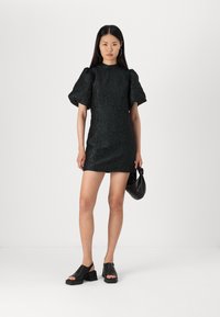 Selected Femme SLFSIV VILMA SHORT DRESS - Koktejlové šaty / šaty na párty - scarab