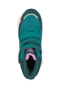 Zapatillas de niño en color teal con forro interior rosa, tres correas de gancho y lazo, suela blanca y pequeño detalle de bandera en el lateral.