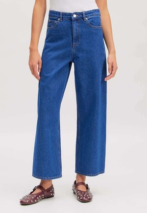 EDITED, EDITED JEANS TJARA - Wide Leg - blau