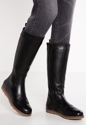 Boots - black