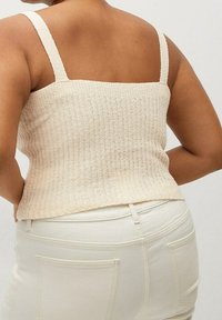 Violeta by Mango Top