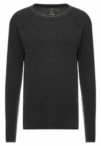 Maglione grigio scuro con texture, maniche lunghe, scollo rotondo e rifiniture a contrasto in nero lungo l'orlo e i polsini. Presenta un'etichetta all'interno.