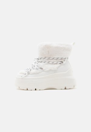 Buffalo, OLYMPIA - Bottes de neige - white