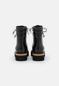 Bruno Premi Botines con plataforma - black