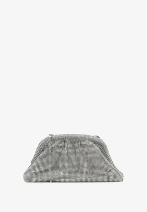 Sudraba sietiņu clutch soma ar sakopotu dizainu, ķēdes siksnu un teksturētu virsmu. Ievērojama taisnstūra forma ar strukturētu apakšu.