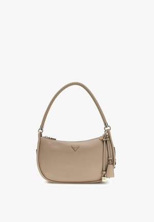 Borsa a tracolla in pelle beige con manico avvolto, logo metallico triangolare e nappine pendenti in pelle con piccolo ciondolo a forma di lucchetto.