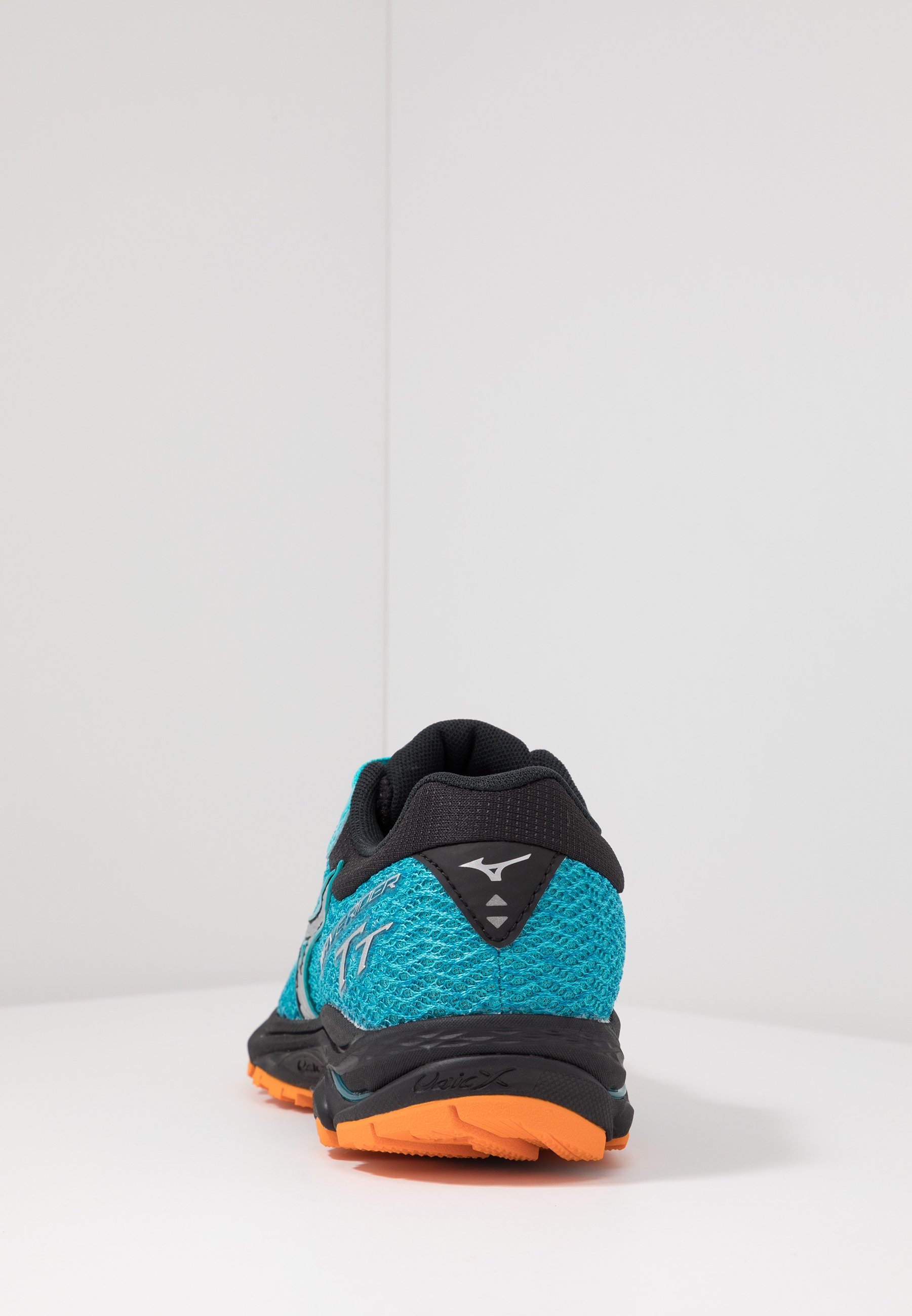 mizuno wave glory running shoes