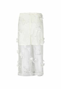 Falda bordada floral en tejido blanco translúcido, con un diseño en capas que presenta acentos de flores tridimensionales y una silueta recta.