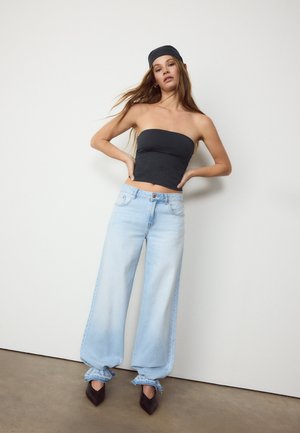 Stradivarius BANDEAU  - Débardeur - black