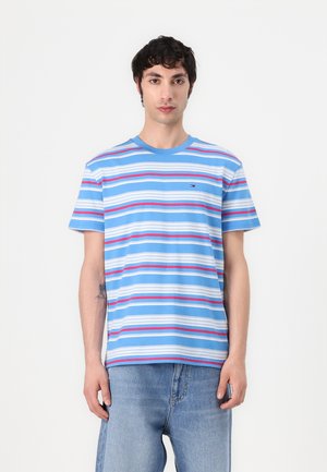 Tommy Jeans FLAG STRIPE TEE - Print T-shirt - copenhagen blue