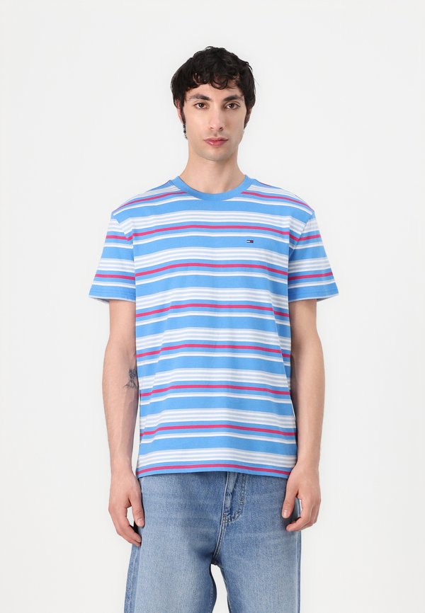FLAG STRIPE TEE - Print T-shirt