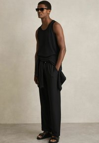 Reiss REGULAR FIT - WATSON TEXTURED  - Top - black