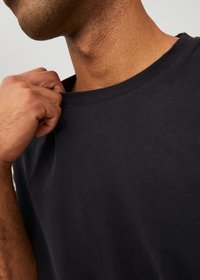 R.D.D. ROYAL DENIM DIVISION RDD DAN - Lihtne T-särk - black