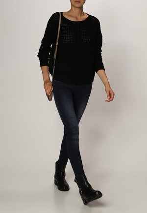 VILA, Sweter