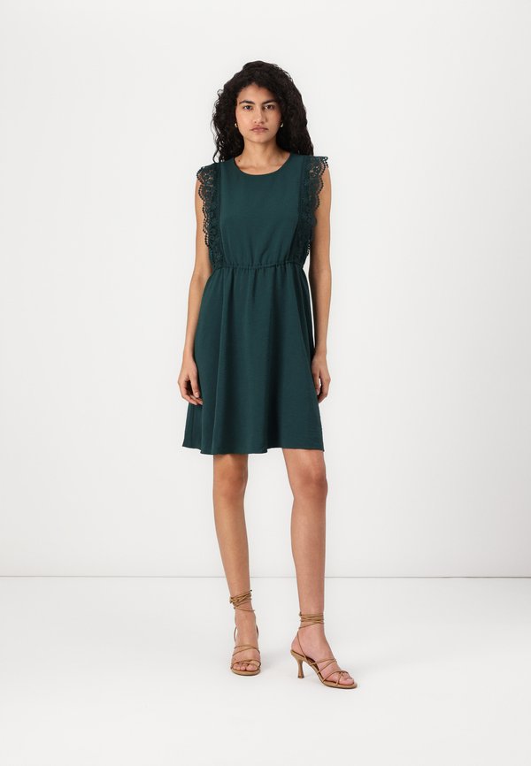 ONLMETTE DRESS - Day dress - ponderosa pine