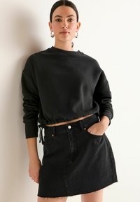 Next CREW DRAWSTRING - Ikdienas džemperis - black
