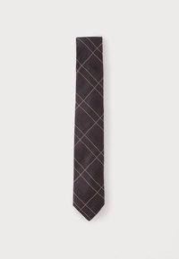 Неизбран, dark purple