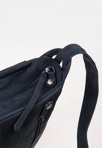 Aunts & Uncles PANSY - Umhängetasche - midnight blue