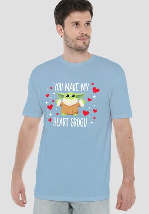 Star Wars, STAR WARS YOU MAKE MY HEART GROGU - Print T-shirt - light blue