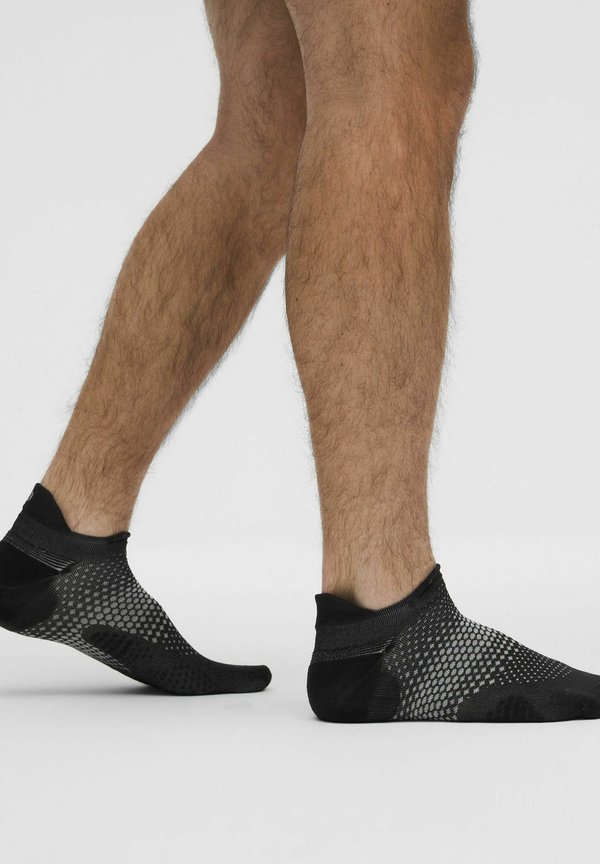 MacroPillow™ Tab 3 Pack - Socken