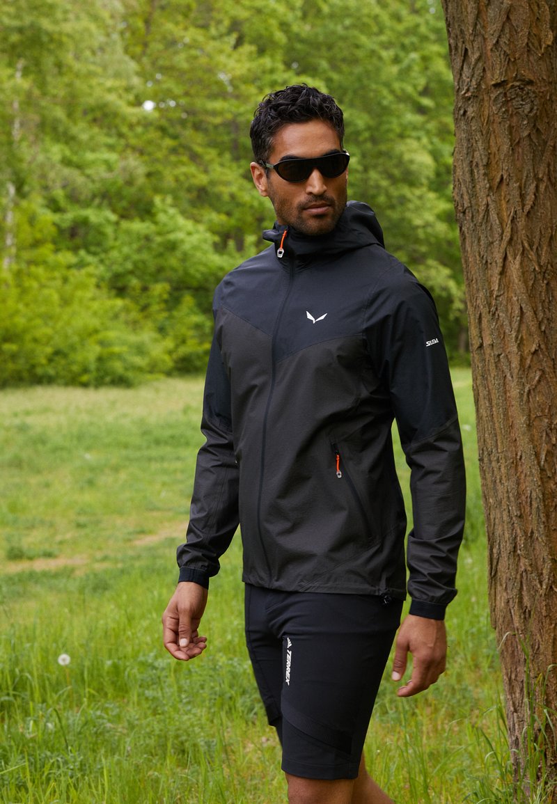 Salewa PEDROC LIGHT JACKET - Giacca hard shell - onyx