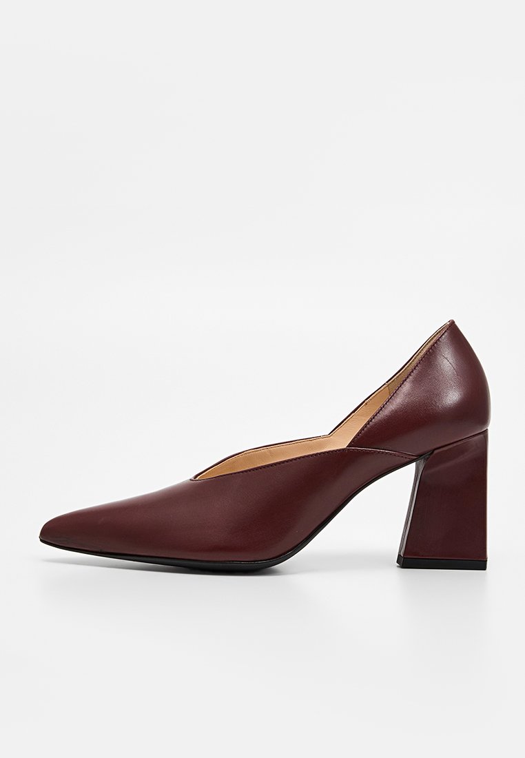 Zapatos altos