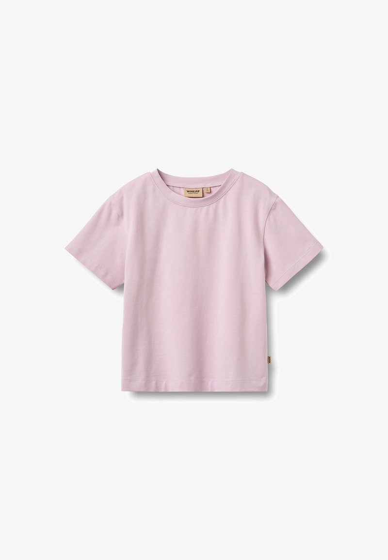 T-shirt en coton rose clair à manches courtes avec col rond et petite étiquette beige à l'intérieur du col, posé à plat sur fond blanc.