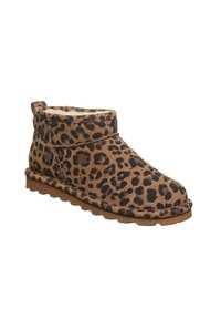 Leopardmuster Wildleder-Stiefeletten mit einem weichen Innenfutter, Gummisohle und genähten Details, ausgestattet mit einer abgerundeten Spitze und einer flexiblen Passform.