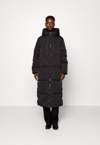 YAS Tall YASIRIMA LONG COAT - Piumino lungo - black