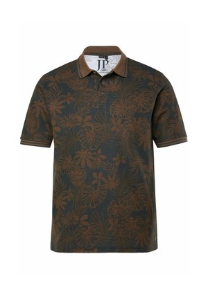Polo de manga corta de color verde oscuro con estampado de hojas tropicales marrones, cuello marrón y tapeta con dos botones.