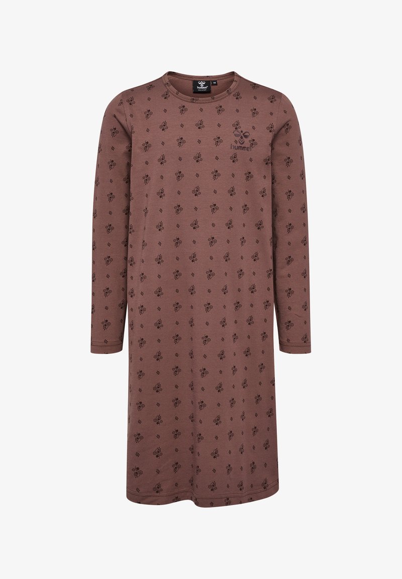 Langærmet, brun natkjole med blomstermotiv. Fremstillet af blødt stof, med rund halsudskæring og enkle sømme langs kanten.