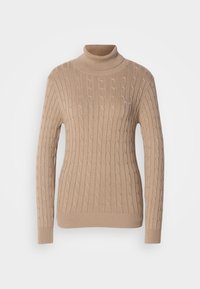 Pull à col roulé beige en maille torsadée avec manches longues et poignets et ourlet côtelés, présenté sur un fond gris clair.