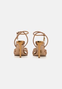 Steve Madden KAILYN - Sandali z visoko peto - bronze