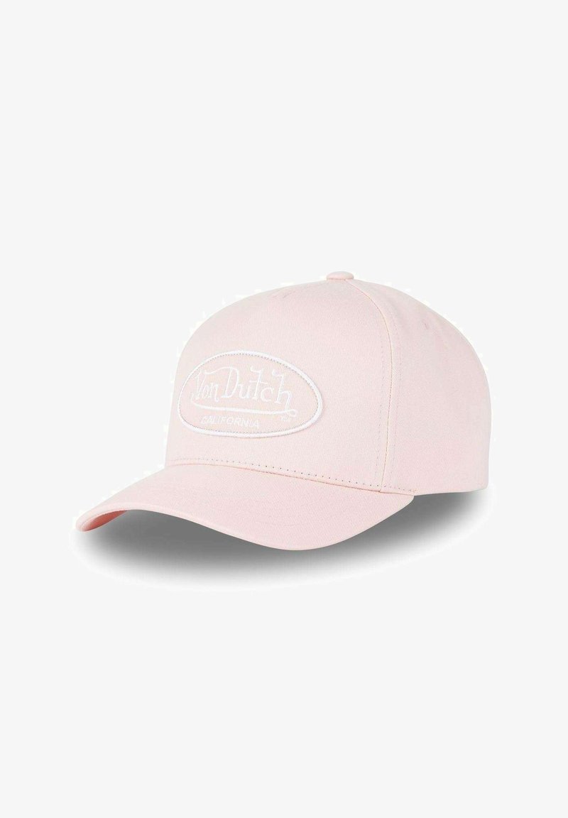 Casquette de baseball rose en tissu avec une couronne arrondie, une visière courbée et un logo "Von Dutch" brodé en blanc sur le panneau avant.