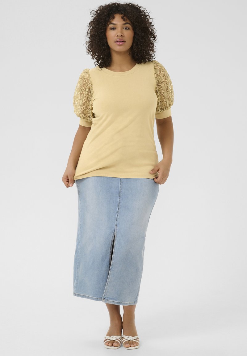 Kaffe Curve T-shirt print camel Kaffe Curve T-shirt print camel