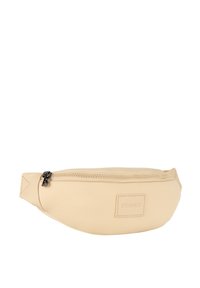 Beige stoffen heuptasje met een slank, gebogen ontwerp; voorzien van een ritssluiting, doorgestikte accenten en een rechthoekig logo-label.