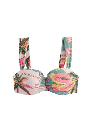 Top bikini z bandowanym wzorem w pastelowym różu i mięcie, z motywami tropikalnych owoców i liści palmowych oraz szerokimi ramiączkami.
