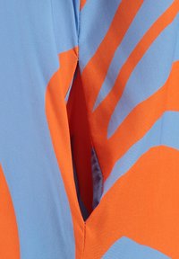 Key Largo KENYA V-NECK - Vestito casual - light blue