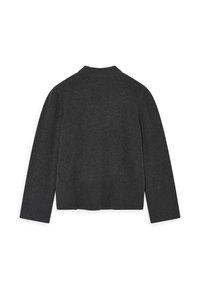 Temno siva pletena kardigan z dolgimi rokavi, rebrastimi manšetami in pasom ter visokim ovratnikom. Hrbtna stran ima preprost, brezšiven dizajn.