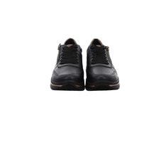 Sneakers in pelle nera con lacci neri, dettaglio con zip laterale e suole in gomma, viste frontalmente su sfondo bianco.