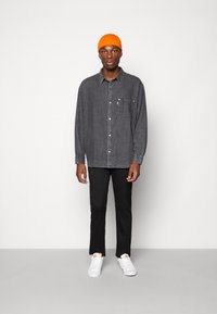 Levi's® SILVERTAB OVERSIZE - Camisa - black denim